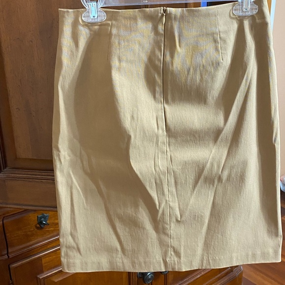 Guess Skirt Size 29 - Picture 3 of 3